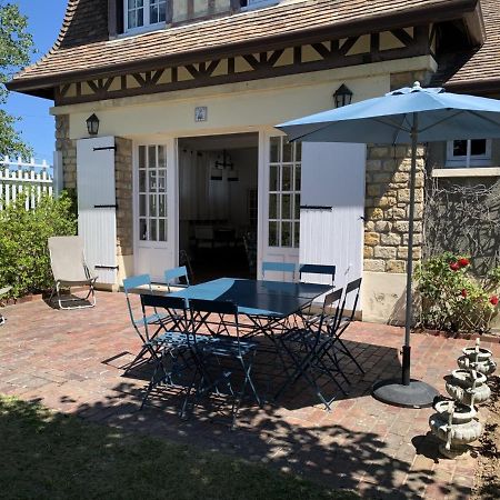 Villa Avec Jardin A Cabourg, Proche Plage Et Centre - Fr-1-487-324 Exterior foto